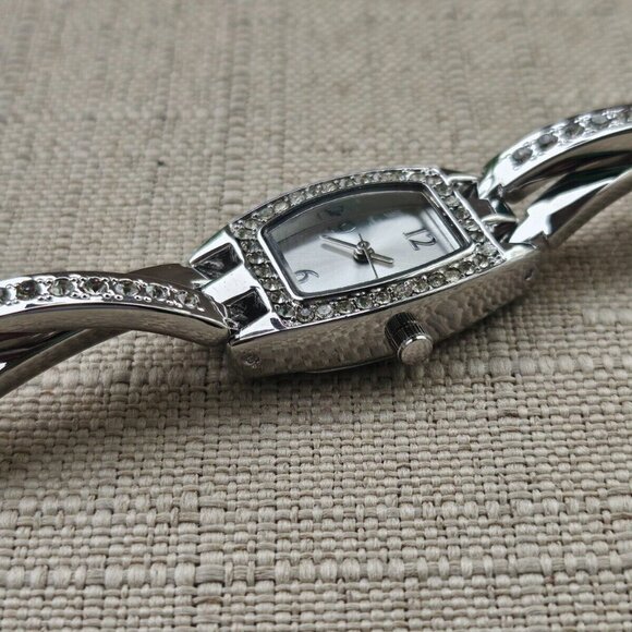 FMD Women Wristwatch Crystals Accent Bezel and Band Silver Tone Watch - Picture 6 of 9